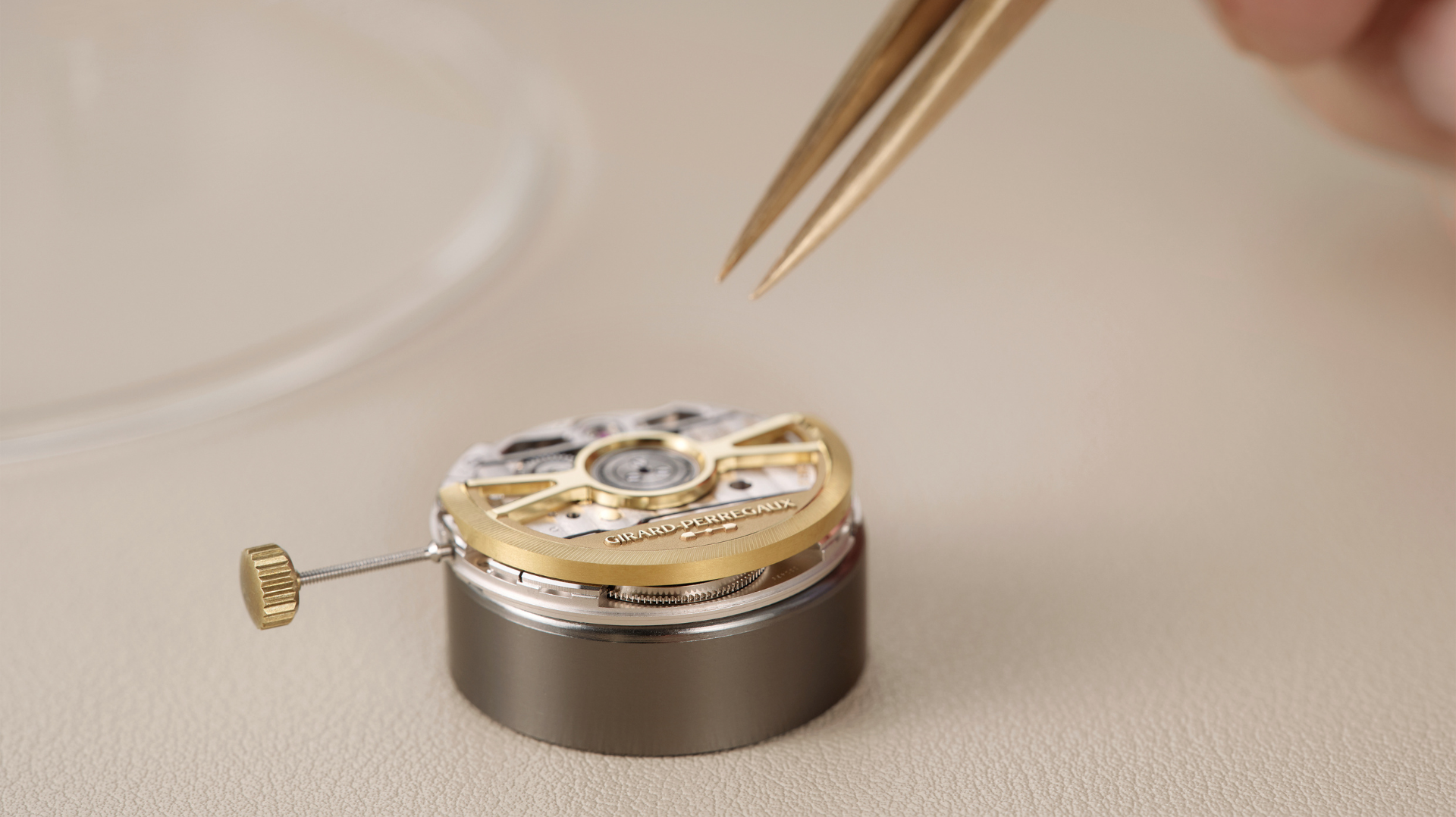 Girard-Perregaux Calibre GP4800